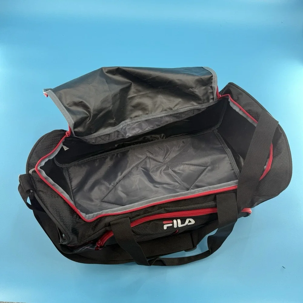 FILA‎ Black Red Duffle Gym Bag Sports Travel Shoulder Carry On